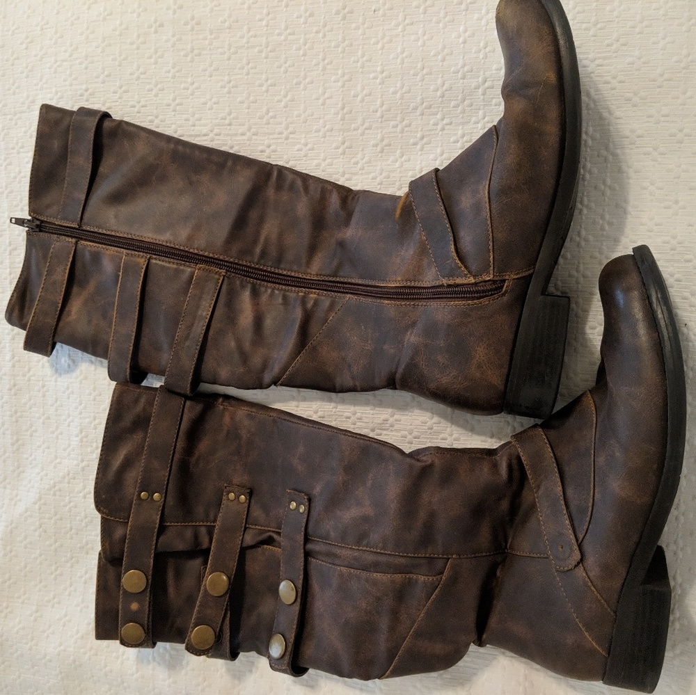 Brown boots